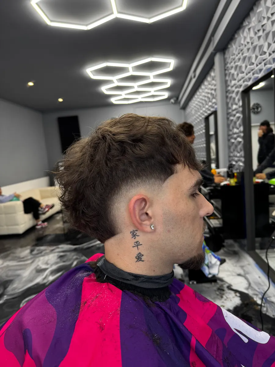 Réalisation FLP Barber — mulet bouclé